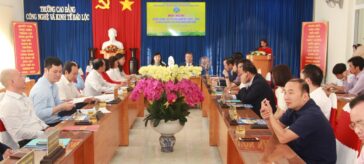 HỘI NGHỊ SƠ KẾT CÔNG TÁC THI ĐUA NĂM HỌC 2022-2023 VÀ BIỂU DƯƠNG CÁC ĐIỂN HÌNH TIÊN TIẾN KHỐI THI ĐUA SỐ 2 – CÁC TRƯỜNG THUỘC BỘ NÔNG NGHIỆP VÀ PTNT