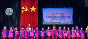 LỄ TRAO BẰNG TỐT NGHIỆP HỆ CAO ĐẲNG, TRUNG CẤP KHÓA 52, 53 ĐỢT THÁNG 10 NĂM 2023