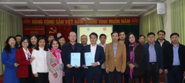 LỄ KÝ THOẢ THUẬN HỢP TÁC VỀ DU HỌC TẠI HÀN QUỐC GIỮA TRƯỜNG CAO ĐẲNG CƠ GIỚI NINH BÌNH VÀ CÔNG TY TOPPIK KOREA VIỆT NAM