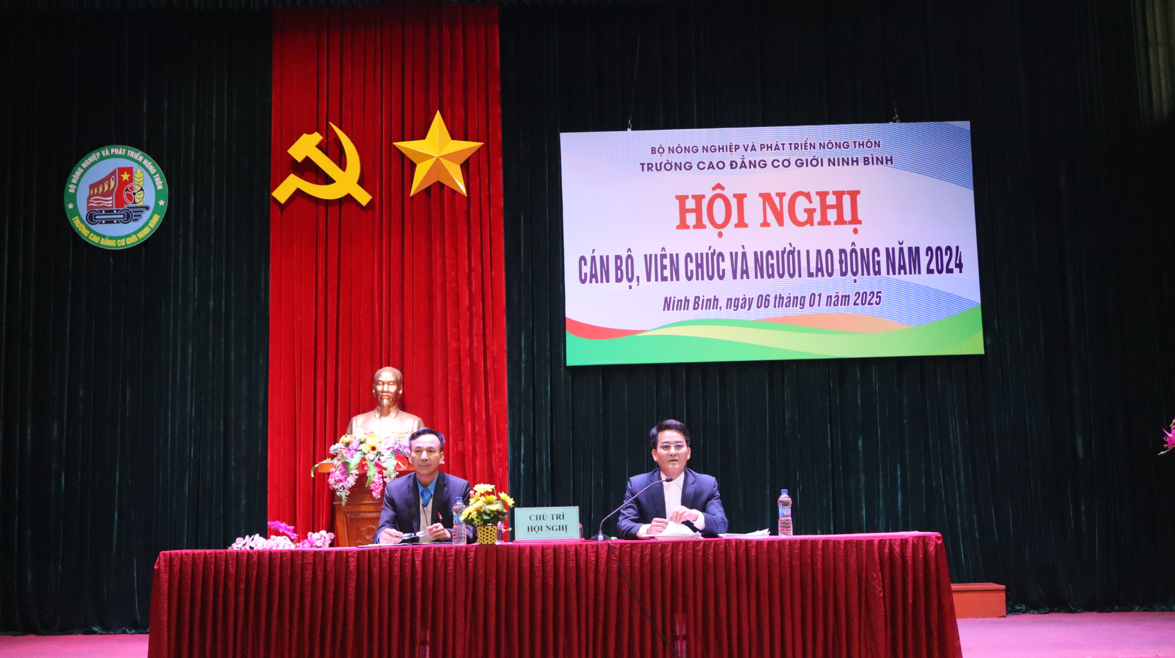 Hội nghị cán bộ, viên chức và người lao động năm 2024 1 IMG 2234