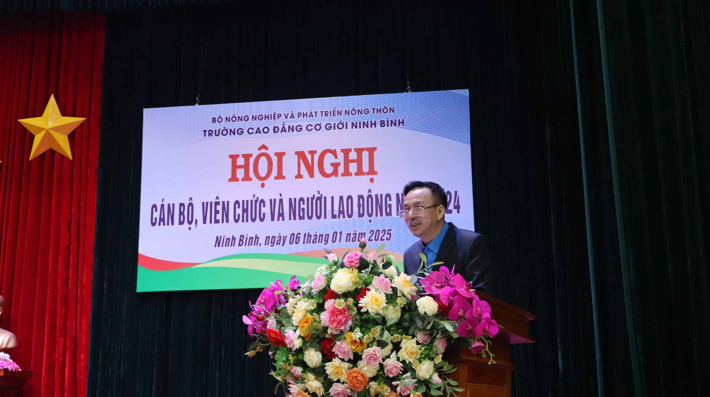 Hội nghị cán bộ, viên chức và người lao động năm 2024 3 IMG 2246