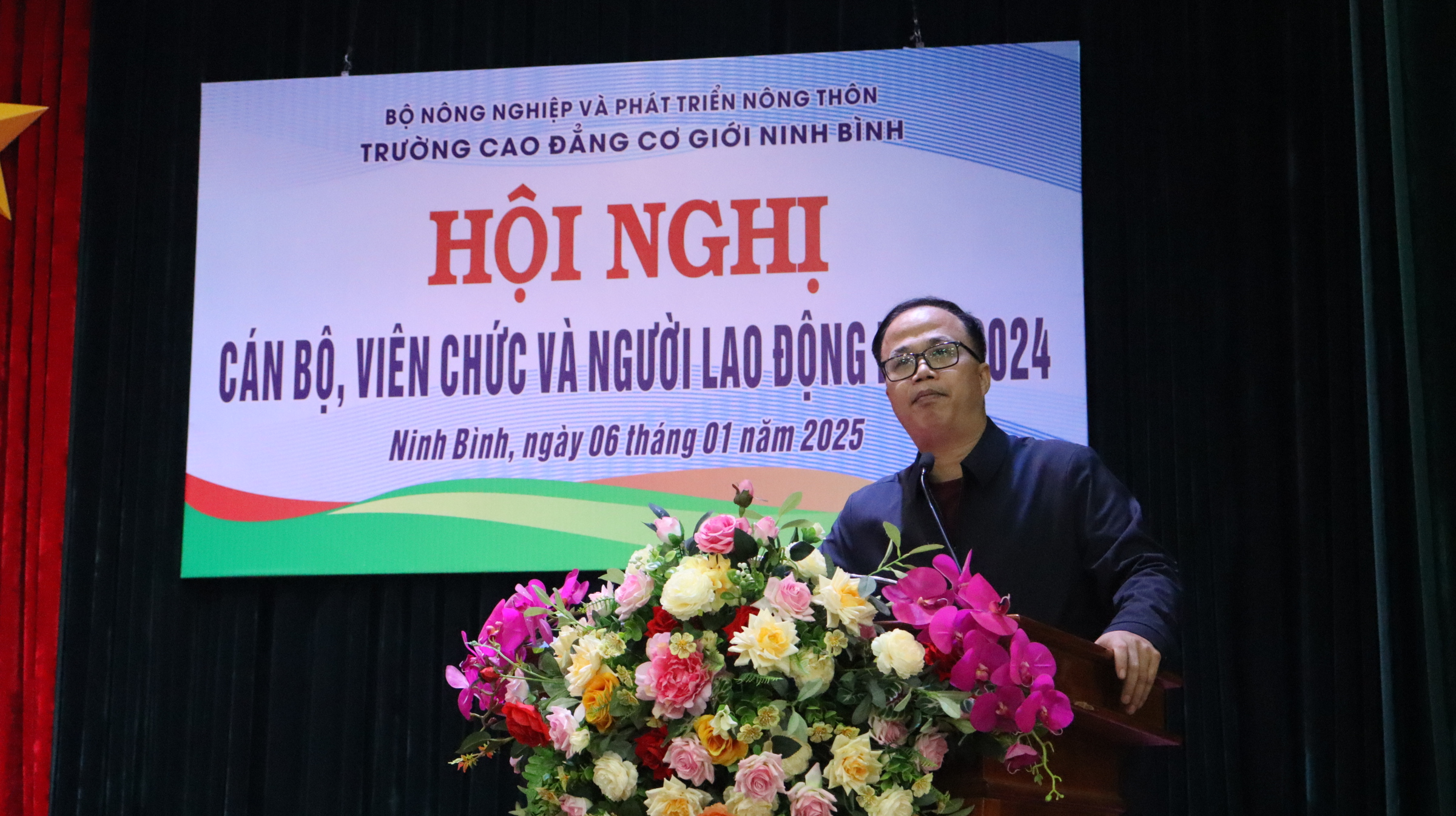 Hội nghị cán bộ, viên chức và người lao động năm 2024 6 IMG 2259