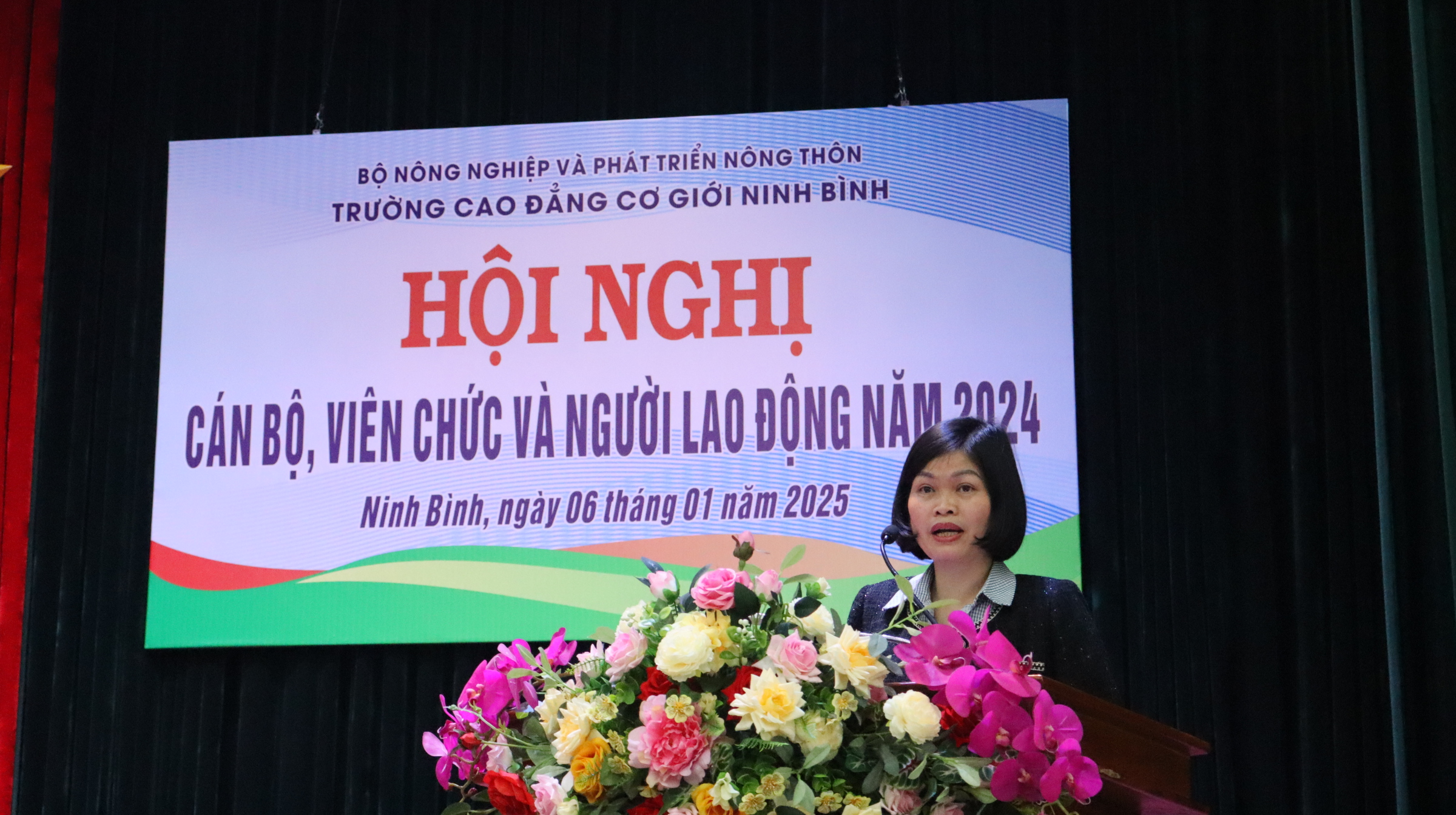 Hội nghị cán bộ, viên chức và người lao động năm 2024 7 IMG 2263